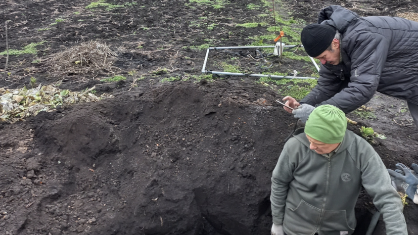 Поисковики нашли сбитый советский истребитель в Курской области