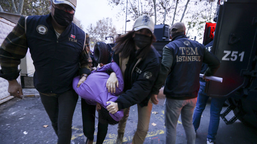 Подозреваемая в теракте в Стамбуле рассказала, что действовала не одна