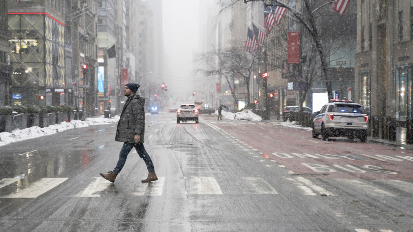 Байден объявил ЧС в штате Нью-Йорк из-за снегопада