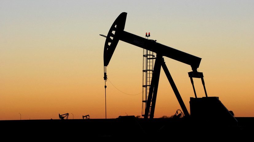 Цена нефти марки Brent опустилась ниже $85 за баррель
