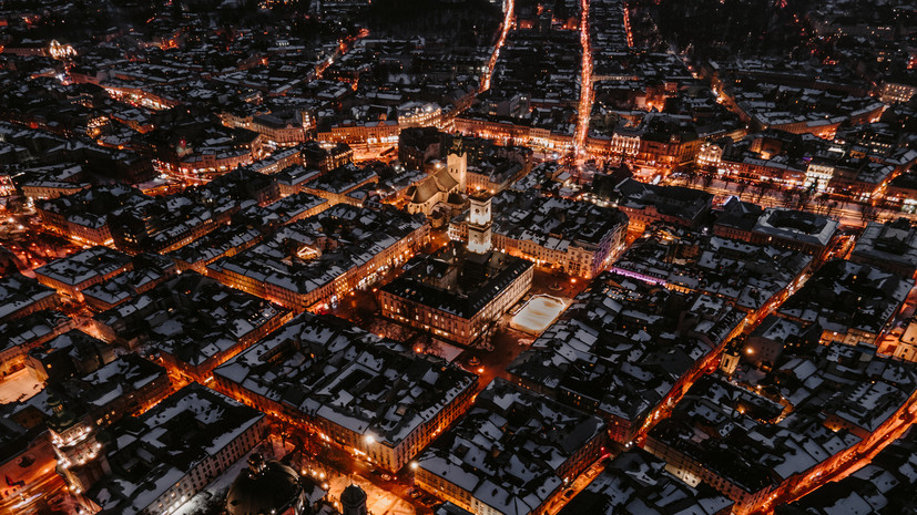 Власти Львова заявили, что город остался без света