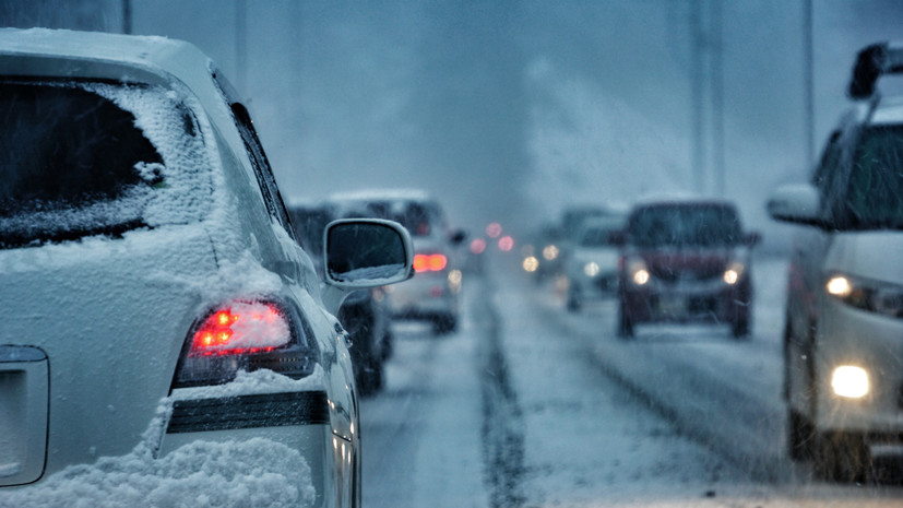 Автоэксперт Матвеев призвал водителей соблюдать скоростной режим зимой