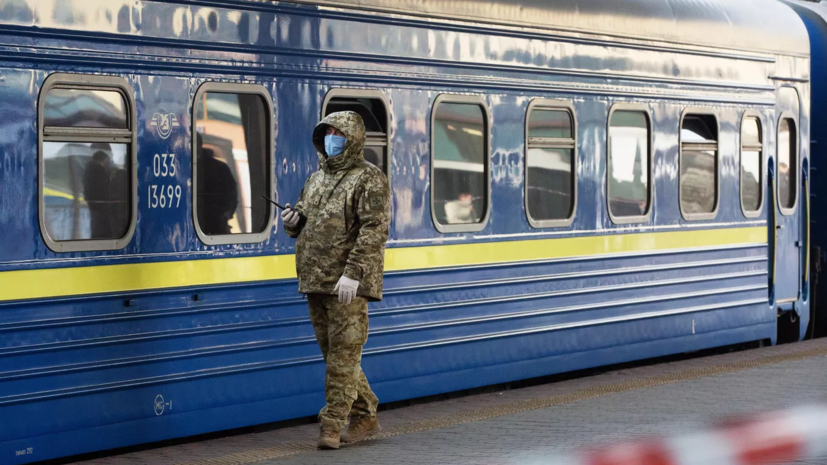 «Украинские железные дороги» сообщили о задержке более 20 рейсов