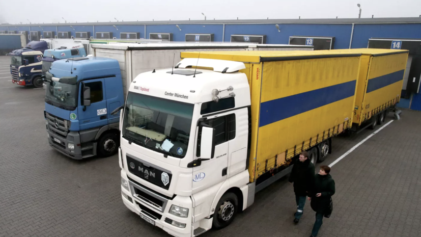 Замглавы Минпромторга: несырьевой неэнергетический экспорт России «приземлился на дно»