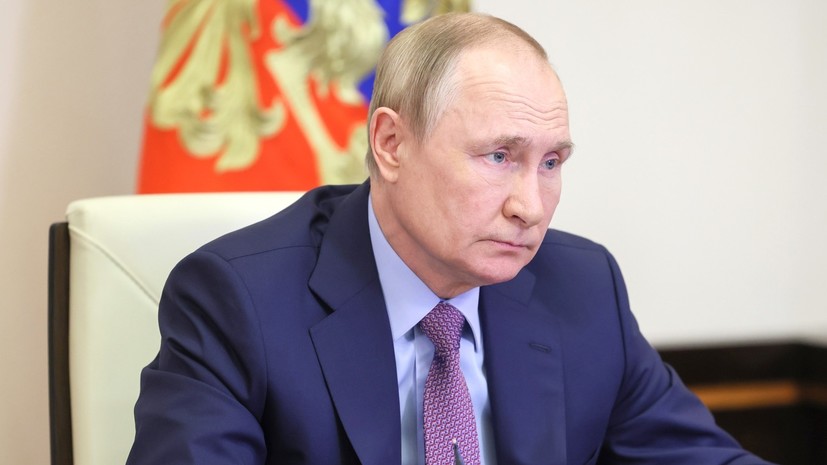 Путин заявил, что экстраординарных мер для обеспечения ВС России вводить не нужно