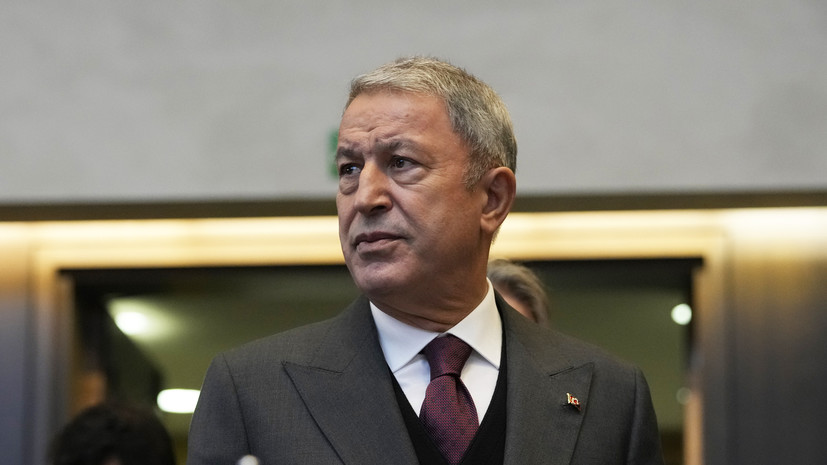 Министр обороны Турции сообщил о ликвидации 326 террористов в Сирии и Ираке