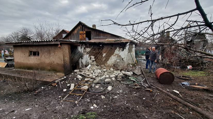 Из HIMARS и «Градов»: ВСУ за сутки 39 раз обстреляли территорию ДНР