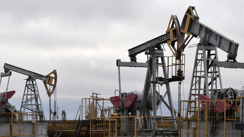 Впервые с января: почему цена нефти Brent опустилась ниже $81 за баррель