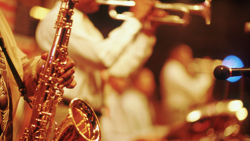 Саксофонист Богатырёв рассказал об истории создания Jazz Philharmonic Orchestra в Петербурге