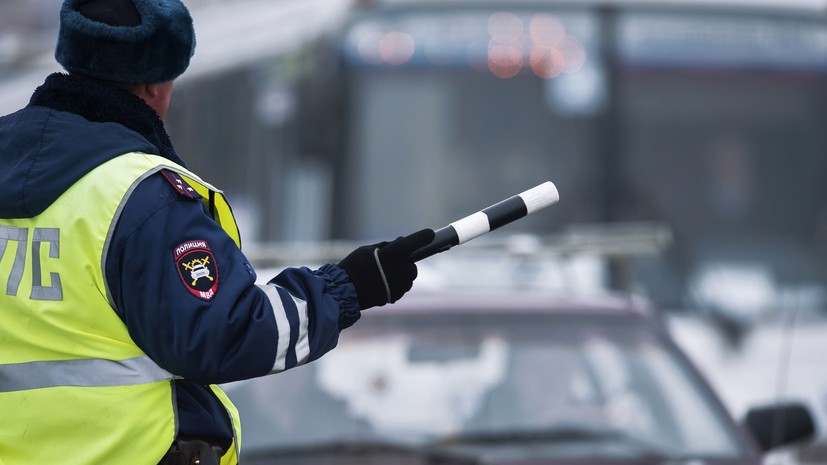 Автоюрист Славнов поддержал инициативу о штрафах для водителей за нарушение тишины