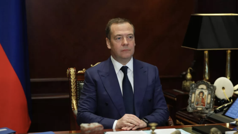 Медведев: Patriot вместе с персоналом НАТО при поставке на Украину станут целью ВС России