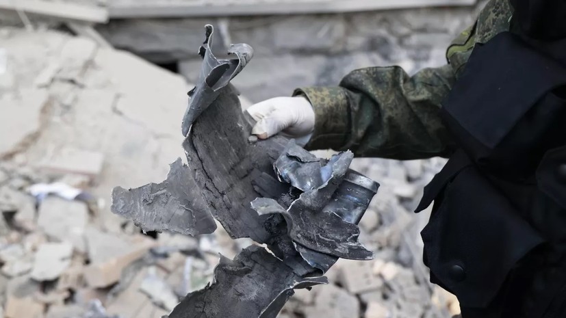 Мэр Донецка сообщил о попадании снаряда в ТК в центре города