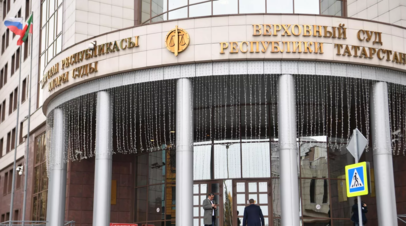 Суд продлил арест устроившему стрельбу в школе в Казани Галявиеву