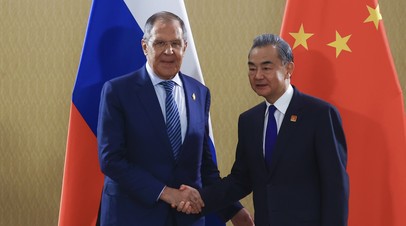 В Китае заявили о готовности вместе с Россией содействовать развитию многополярного мира