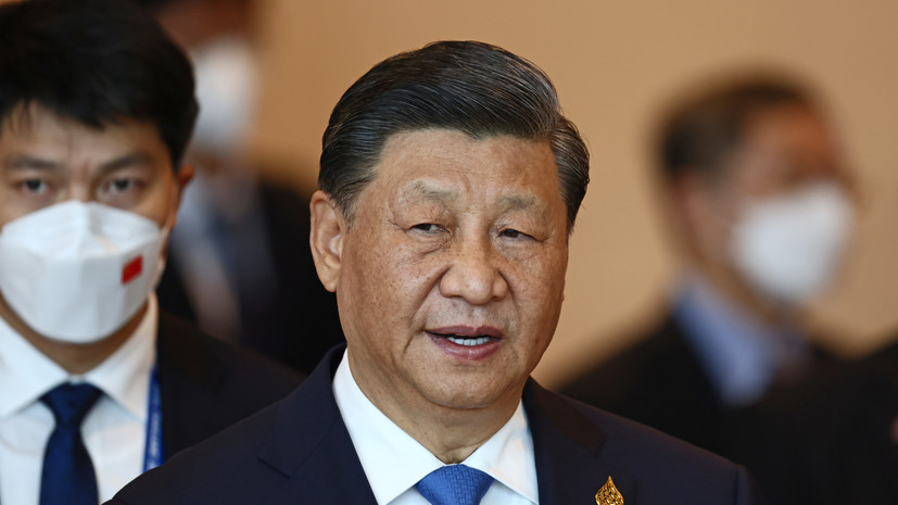 Си Цзиньпин отметил необходимость решения украинского кризиса политическими методами