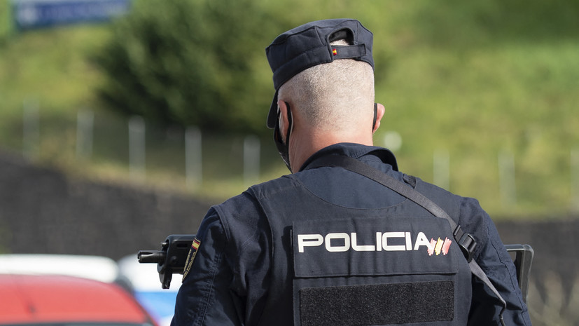 Полиция Испании сообщила о перехвате предназначавшегося премьеру конверта со взрывчаткой