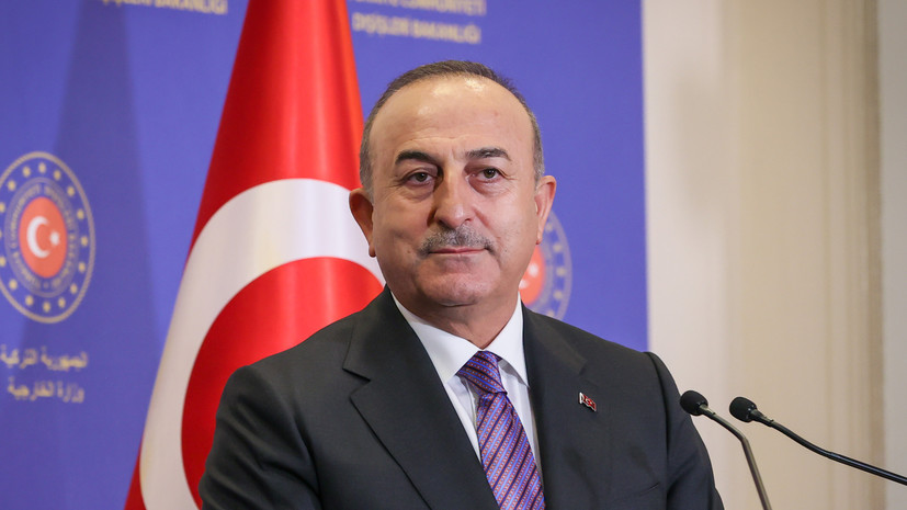 Чавушоглу: Турция считает реалистичным урегулирование на Украине путём переговоров