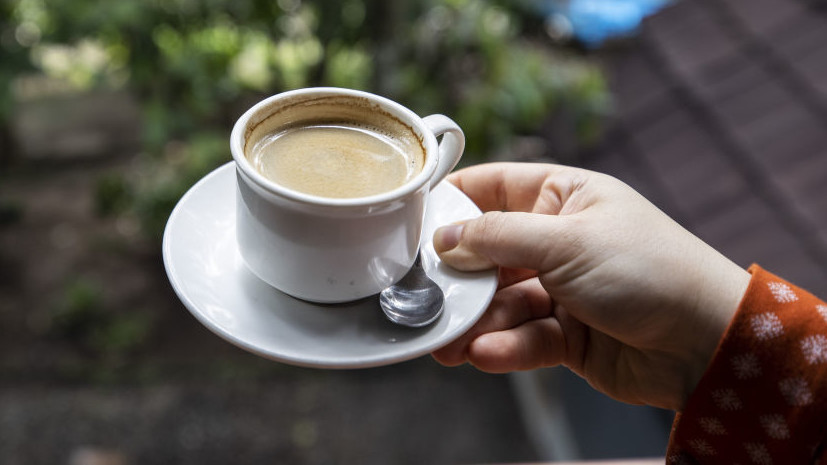Невролог Мацокин посоветовал не злоупотреблять кофе при упадке сил