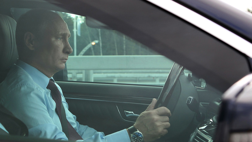 Песков рассказал, что Путин всю жизнь водит машину