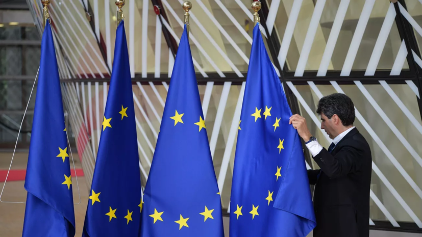 FT: ведущие страны ЕС призвали пересмотреть санкции в отношении России