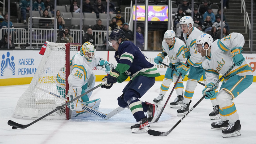 Шайбы Михеева и Кузьменко позволили «Ванкуверу» одержать волевую победу над «Сан-Хосе»