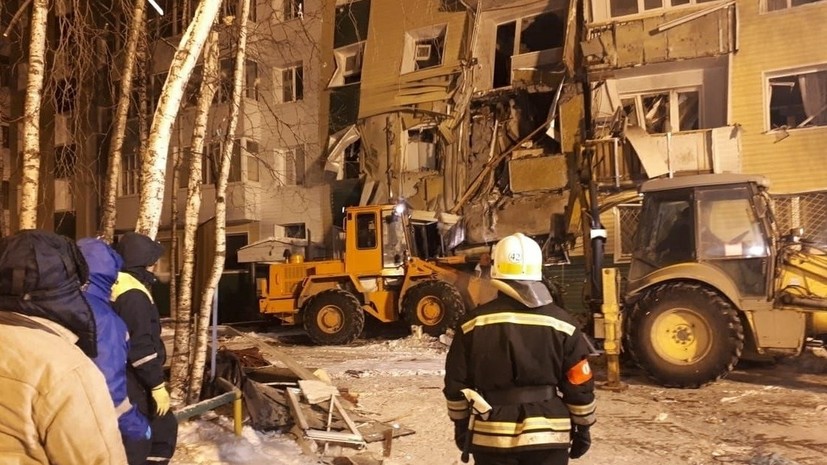 Число погибших при обрушении дома в Нижневартовске выросло до девяти