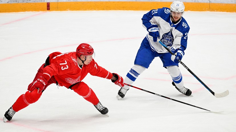 «Динамо» обыграло «Спартак» в матче КХЛ, встреча прошла в ретро-стиле