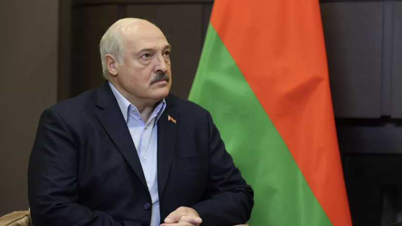 Лукашенко заявил, что проблемы с Mercedes заставили его прийти на саммит ЕАЭС пешком