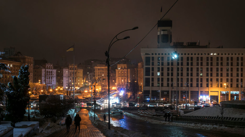 На Украине заявили о повреждении примерно половины критической инфраструктуры