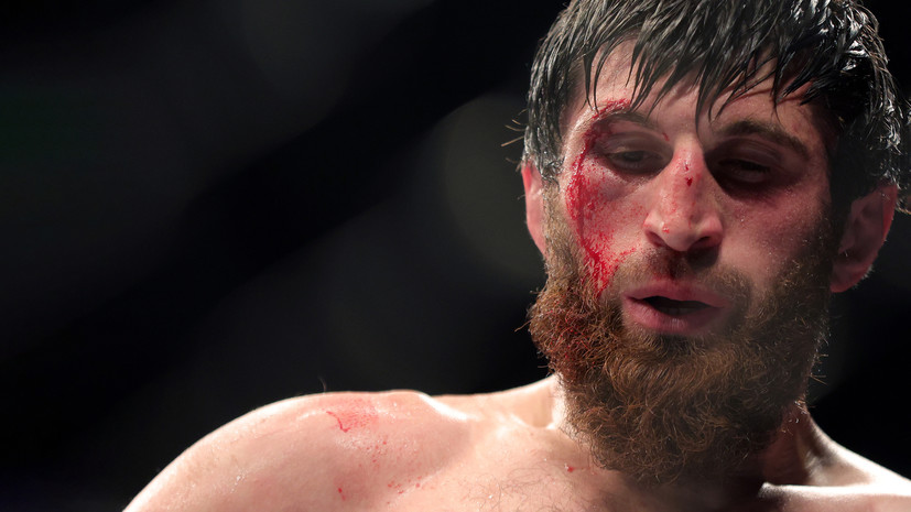 Анкалаев расплакался после боя UFC с Блаховичем