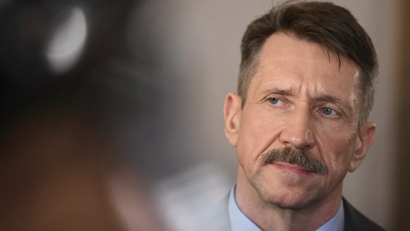 Лидер ЛДПР Слуцкий допустил, что Виктор Бут может в скором времени поехать в Донбасс