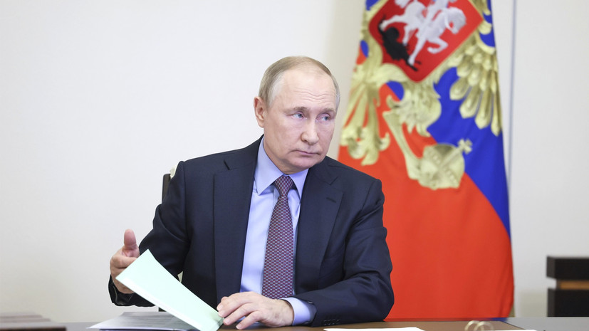 Путин поручил ускорить работу над цифровым профилем здоровья российских граждан