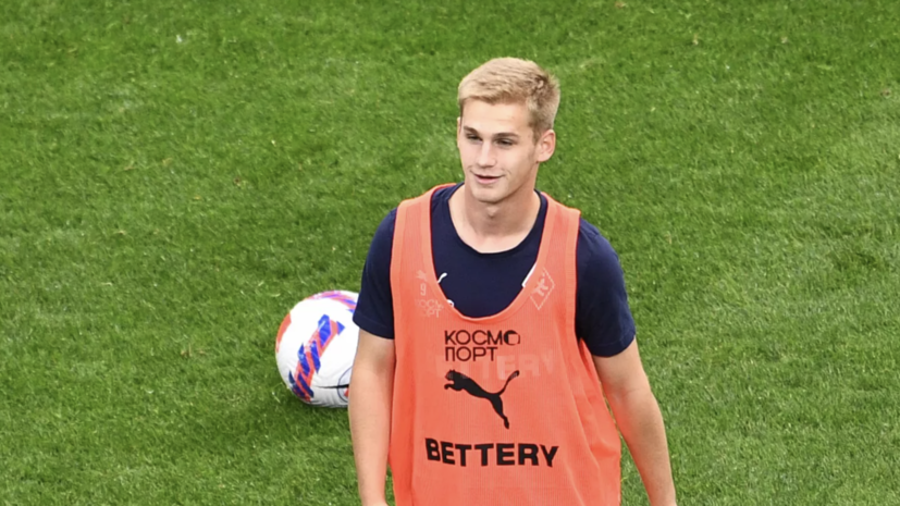 «Чемпионат»: «Локомотив» близок к трансферу Пиняева и Глушенкова из «Крыльев Советов»