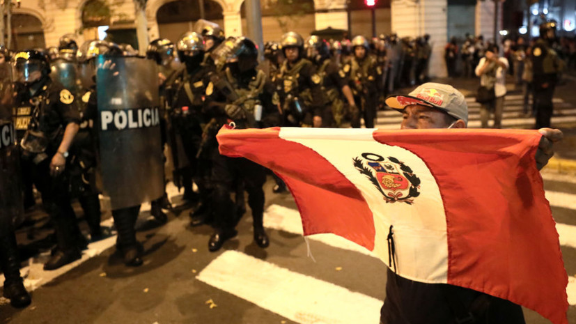 Число погибших во время протестов в Перу выросло до 20