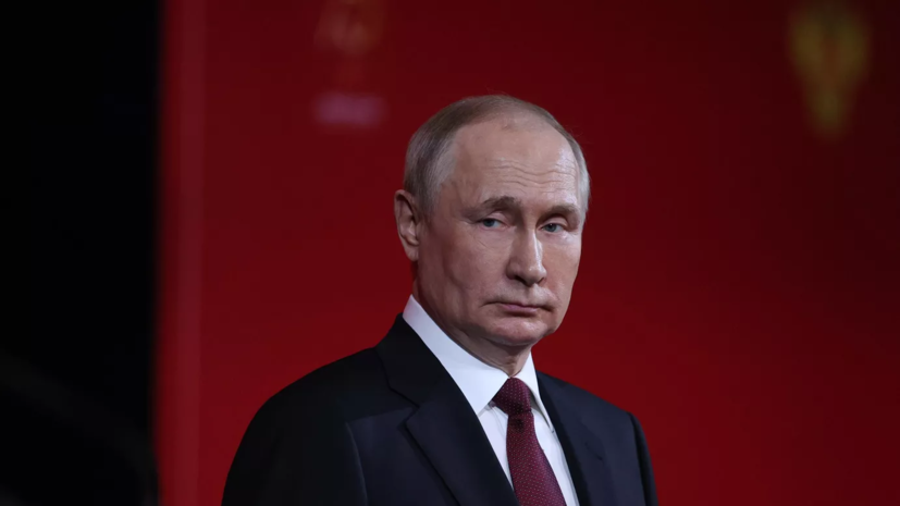 Путин анонсировал подписание указа об ответных мерах на потолок цен на нефть
