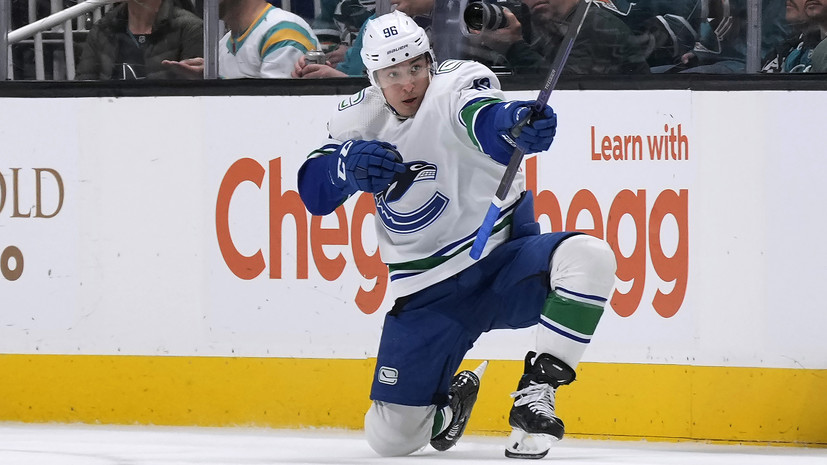 Три очка Кузьменко помогли «Ванкуверу» победить «Сиэтл» в НХЛ