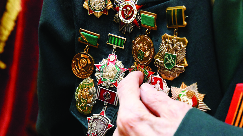 «Волонтёры Победы» запустили акцию «С Новым годом, ветеран!»