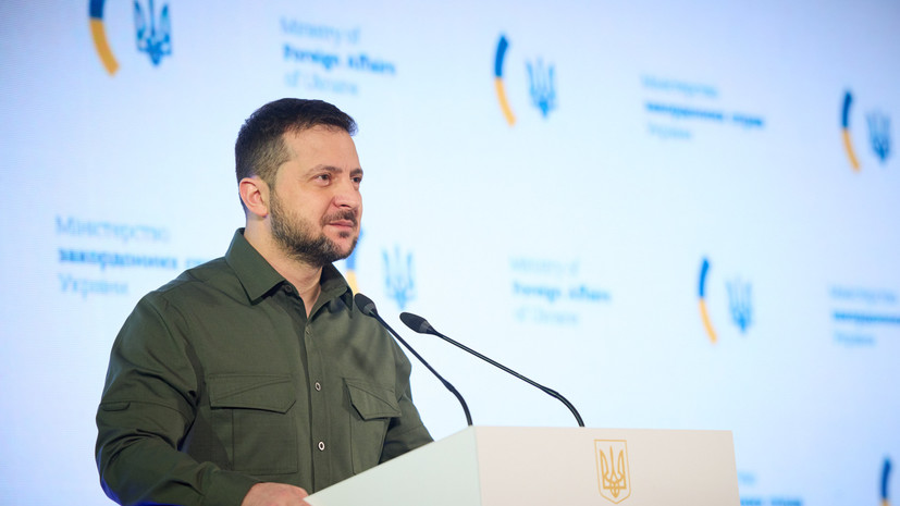 Зеленский перечислил восемь задач дипломатии Украины в 2023 году