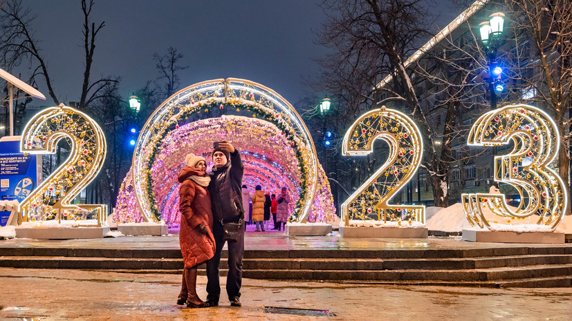 С 31 декабря по 8 января: Минтруд напомнил о продолжительности новогодних праздников