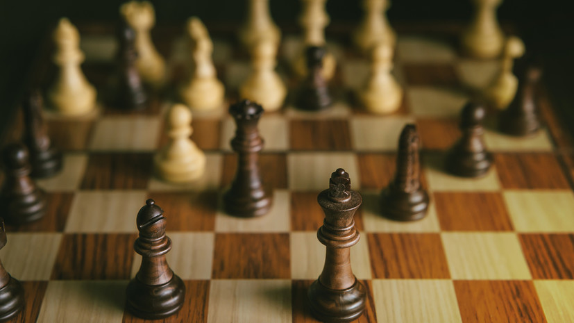 Гунина одержала три победы на старте ЧМ по блицу и делит лидерство с Бациашвили и Даниелян