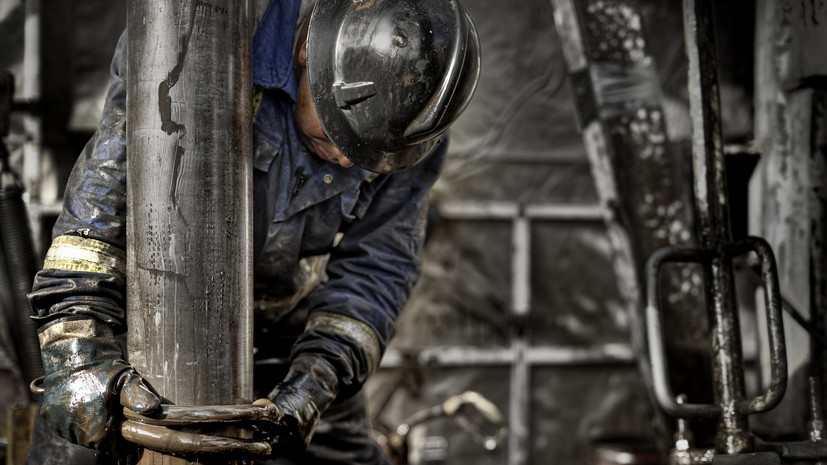 В Коми эвакуируют горняков из нефтедобывающей шахты