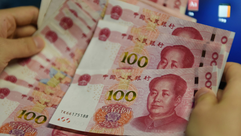 Силуанов: Минфин России планирует ввести практику регулярных покупок юаней для ФНБ