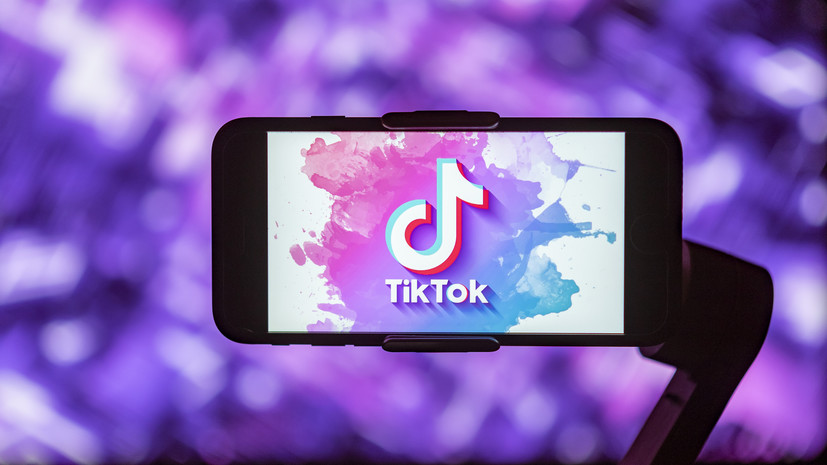Членов и сотрудников палаты представителей США обязали удалить TikTok со своих телефонов