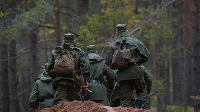 Комендатура в Минске проверяет готовность по переводу военнослужащих на военное время