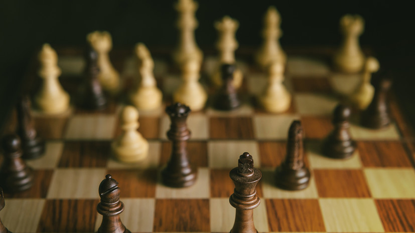 Артемьев, Карлсен и Кеймер лидируют перед заключительным туром ЧМ по рапиду