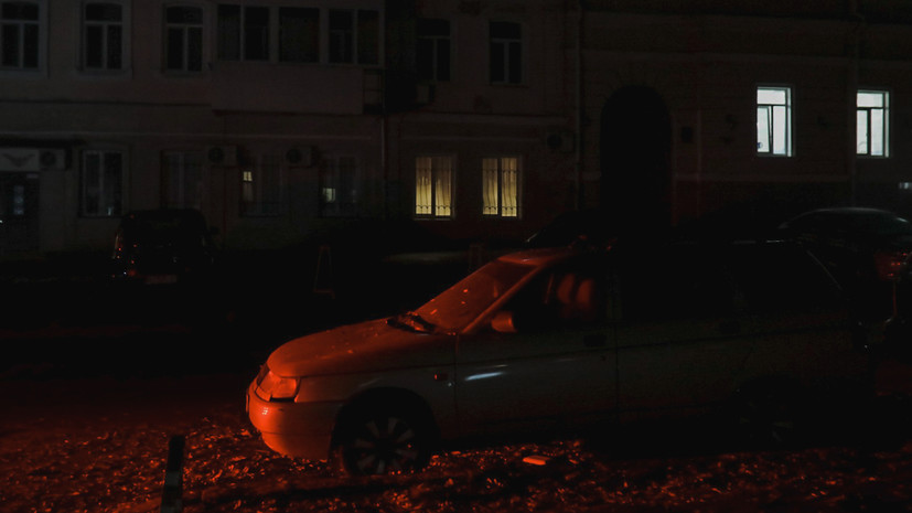 Энергетики сообщили, что в Одесской области около 1 млн человек остались без электричества