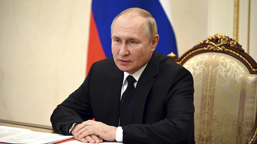 Путин заявил, что спорт не должен использоваться в сиюминутных политических целях