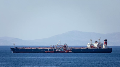 Bloomberg: стоимость морских перевозок российской нефти резко выросла на фоне санкций ЕС