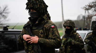 Экс-разведчик Риттер: Польша планирует аннексировать Западную Украину