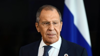 Лавров и глава МИД Азербайджана проводят пресс-конференцию